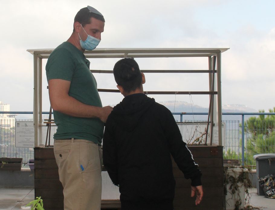 تشوهات العمود الفقري